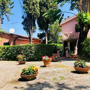 https://sergiunca.hotelitalianriviera.com